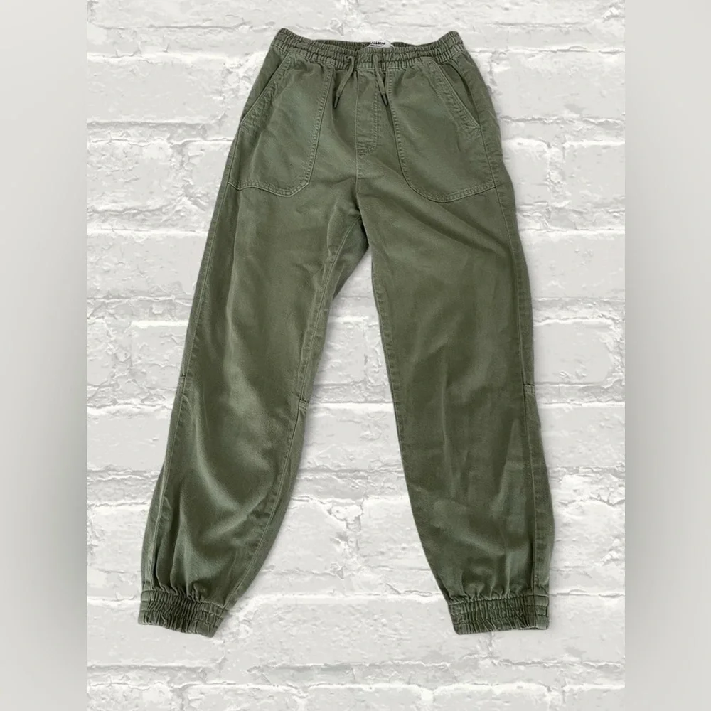 Pull & Bear Green Cargo Joggers - Picture 2 of 5